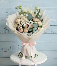 Букет цветов из:  Розы и Лизиантусы #REPLACE_PRED# Новосысоевке