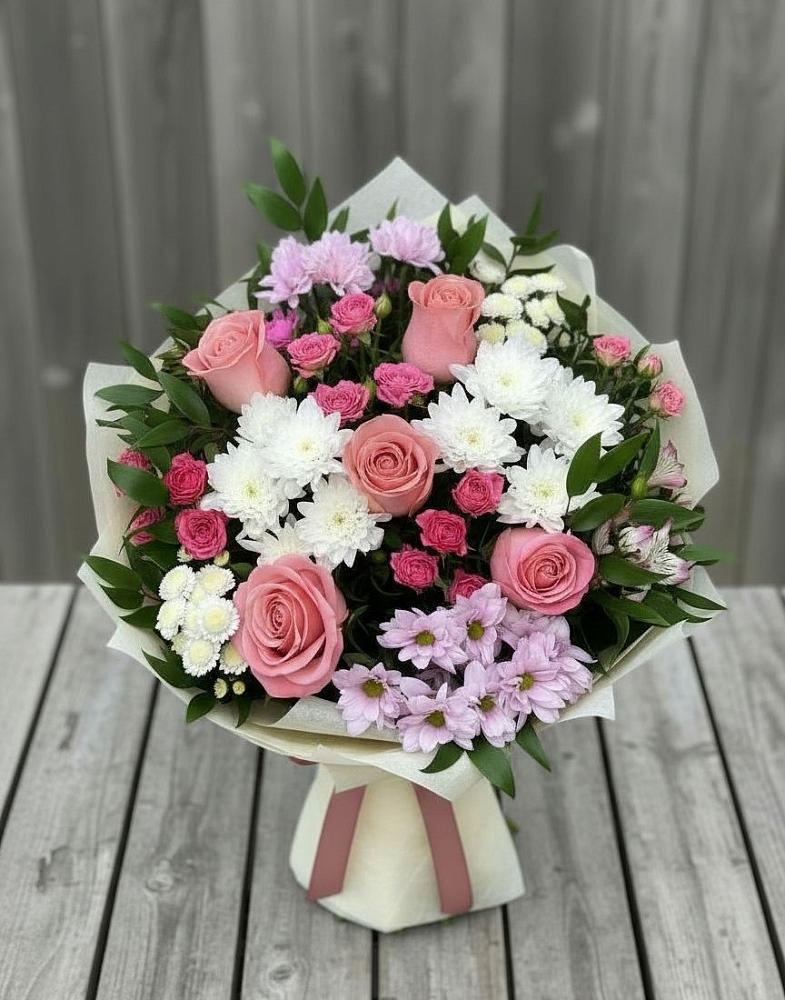 Букет цветов из: Альстромерии, Гвоздики, Розы и Хризантемы в Новосысоевке