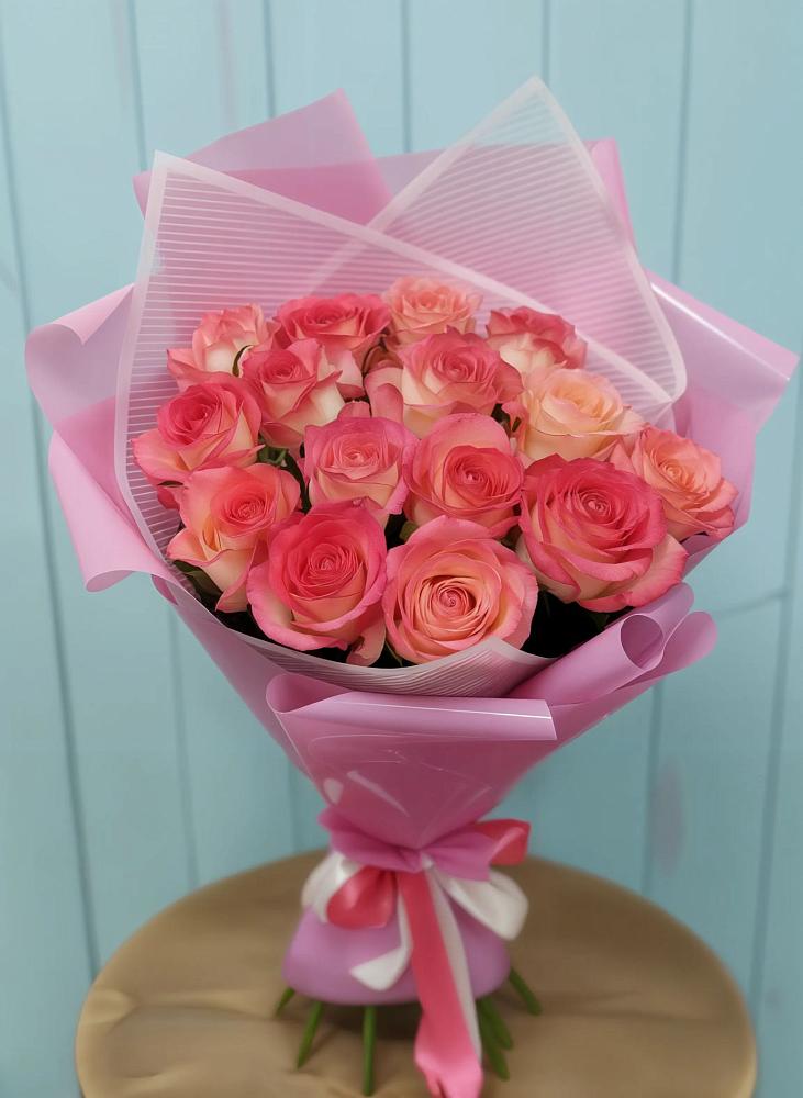 Букет 15 Розовых роз Равель в Новосысоевке