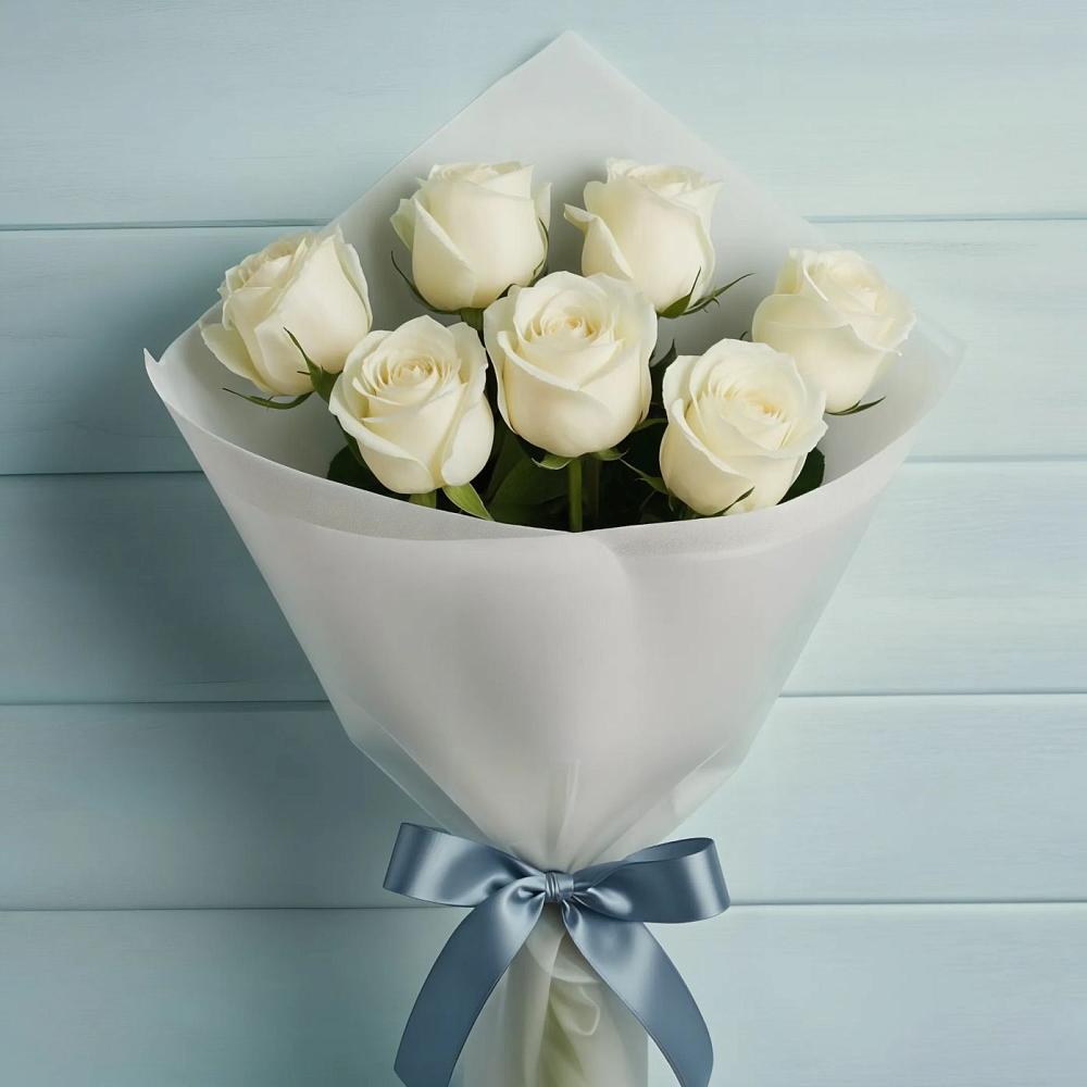 Букет 7 Белых роз Эдлесс Лав в Новосысоевке
